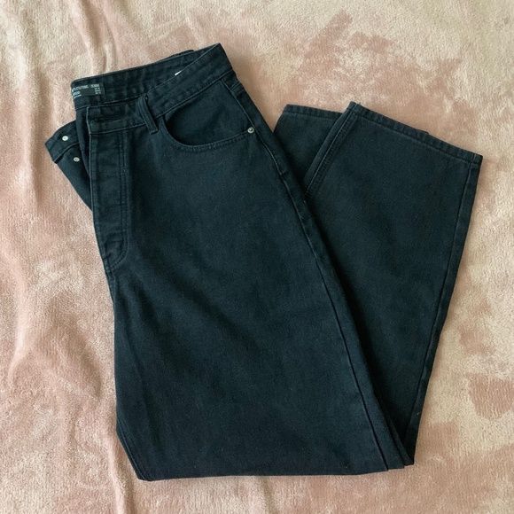 PrettyLittleThing Boyfriend Jeans 👖 | Size 12 🖤 - Picture 5 of 10